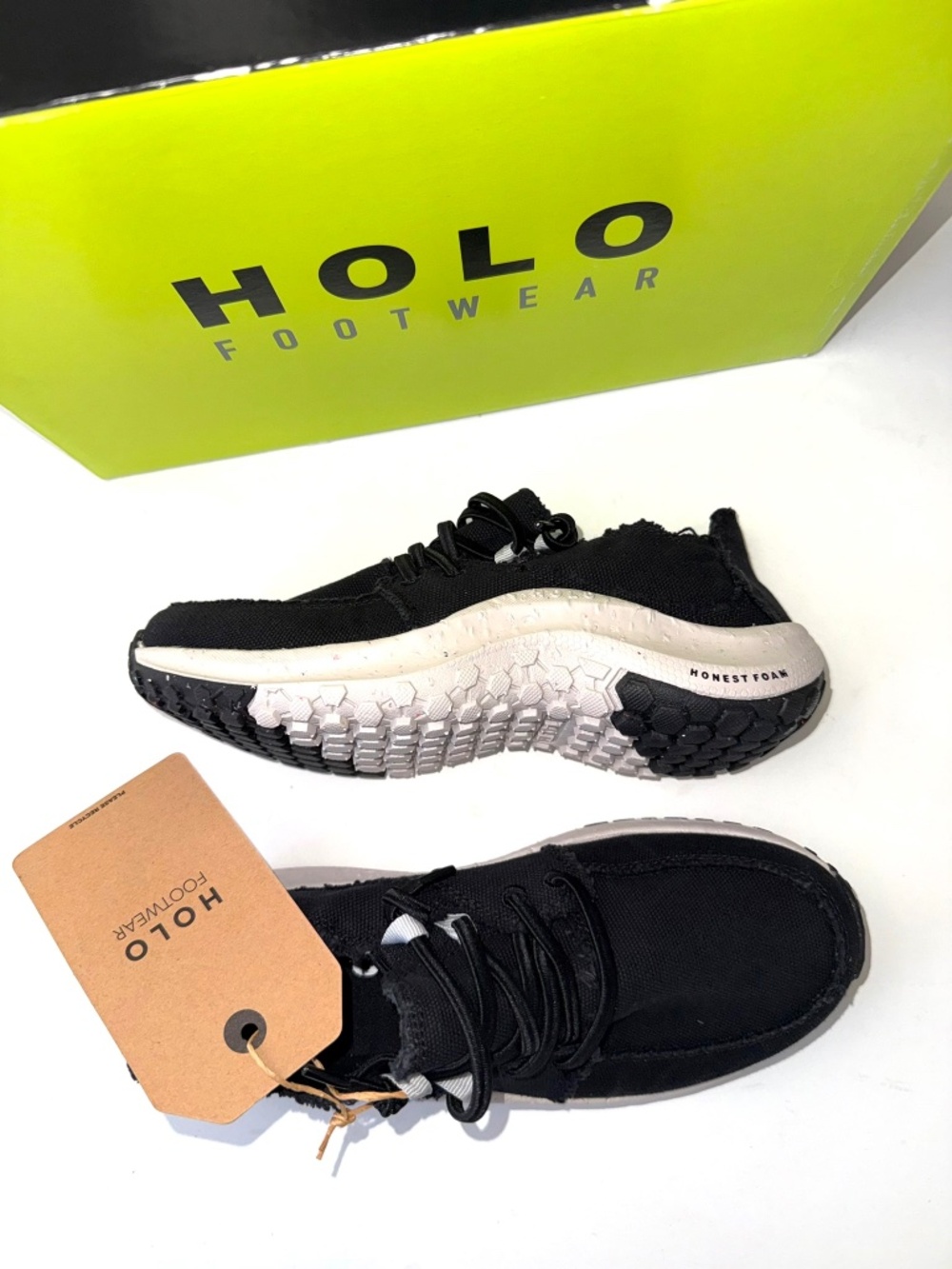HOLO Footwear Womens 6 Black White Athena Lace Low Top Casual Sneakers Box#95